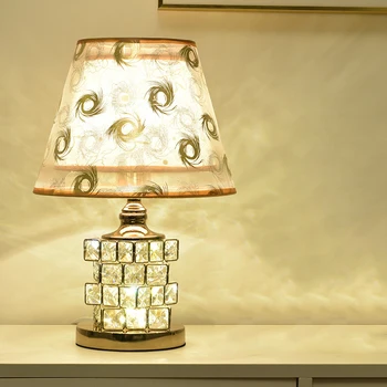 Spálňa tvorivé Európsky štýl jednoduchý moderný obývacia izba diaľkové ovládanie dekoratívne skriňa, nočné lampy