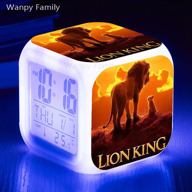 Lion King 7 Farbu Meniace LED Digitálny Budík Deti Darčeky Študent Spálne Prebudiť Časovač Prenosný písací Stôl Hodiny S Teplotou